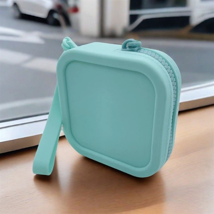 coin purse mint